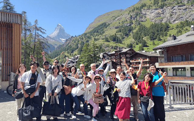 創意德瑞~ 阿爾薩斯冰河列車列支敦士登新天鵝堡國王湖三大名峰14天