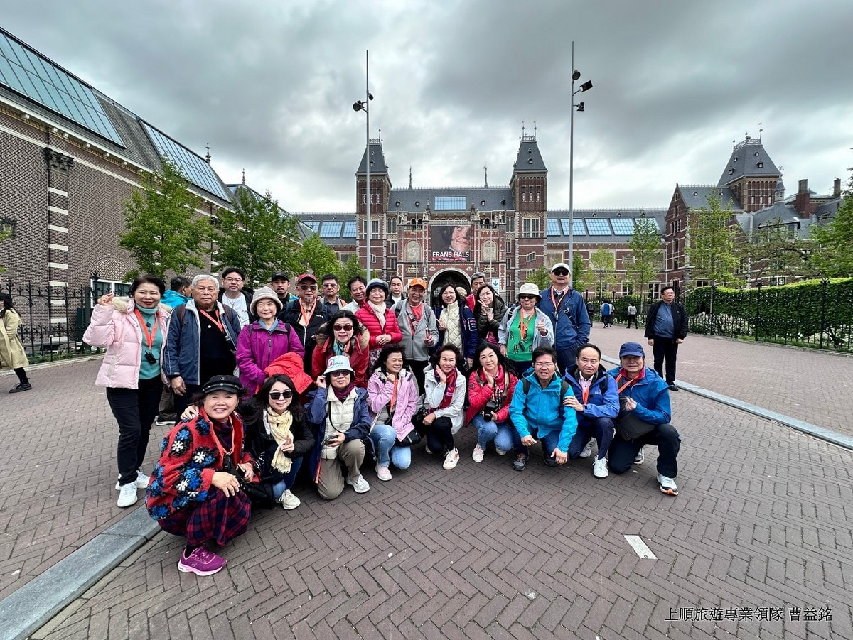 創意荷比盧~莫澤河特麗爾珍珠耳環女孩羊角村北海原野蒸汽火車彩繪13天