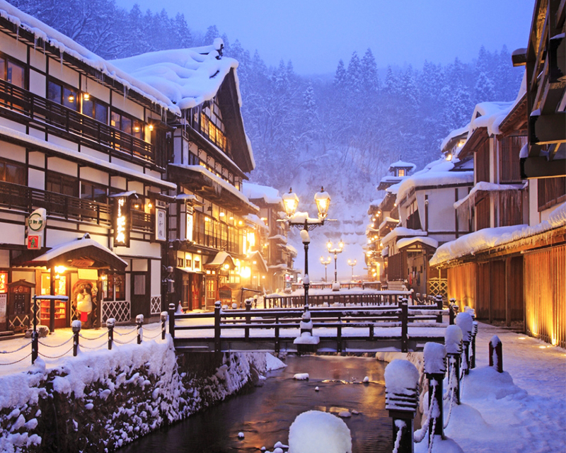 冬日精選，雪繪日本